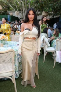 Kim Kardashian Builds a Formal Evening Look Around Deliberately Undone Knitwear 28 Kim Kardashian Builds a Formal Evening Look Around Deliberately Undone Knitwear